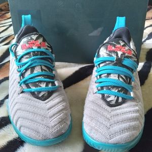 NIKE Lebron XVI (PS) 1.5Y